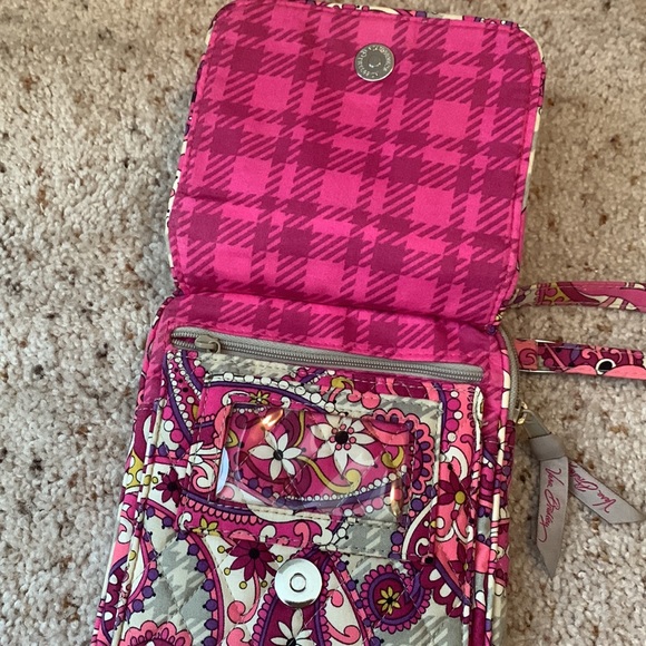 Vera bradley crossbody bag - Picture 2 of 3
